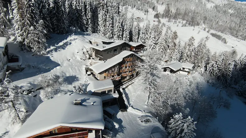 Het 4 sterren Hotel Arpuria ligt op een prachtige plek in Sankt Anton am Arlberg. © Hotel Arpuria