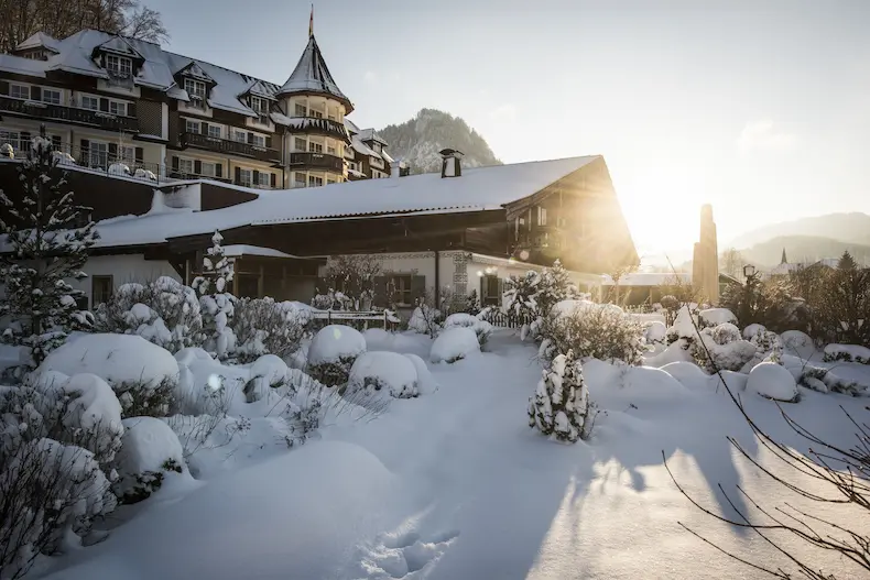 In en rond Ebner's Waldhof aan de Fuschlsee kun je een heerlijke, ontspannen wintervakantie beleven. © Ebner's Waldhof
