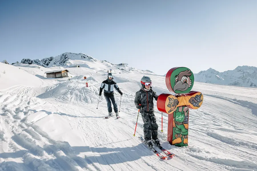 Skigebied Hochzeiger: fijn familieskigebied in het Pitztal | WintersportOostenrijkGids.nl Skigebied Hochzeiger is een echt familieskigebied met veel faciliteiten voor gezinnen. © Hochzeiger Bergbahnen / Rudi Wyhlidal