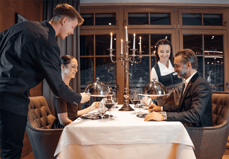 Fine dining in de veelgeprezen restaurants van het 5 sterren Alpen-Wellness Resort Hochfirst © Hochfirst
