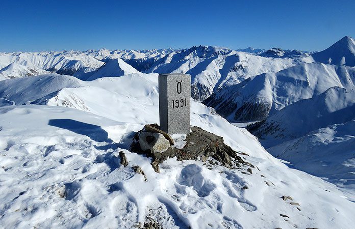 In Ischgl in het Paznauntal kun je skiën in Oostenrijk en Zwitserland © WintersportOostenrijkGids.nl