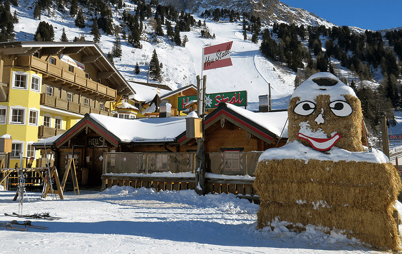 Dit zijn de leukste restaurants in Obertauern | WintersportOostenrijkGids.nl Restaurant Heu Stadl in Obertauernis simpelweg niet te missen. © Nico van Dijk / Wintersportoostenrijkgids.nl