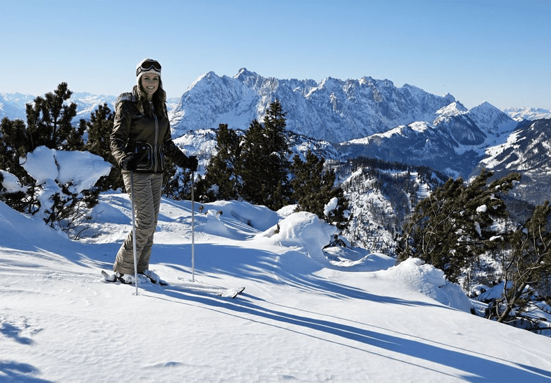 Skigebied Kaiserwinkl ligt in een prachtige omgeving met onder meer uitzicht op de Wilder Kaiser. © TVB Kaiserwinkl