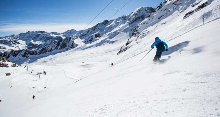 Skiën op de Kaunertaler gletsjer © Kaunertaler Gletscher, Daniel Zangerl