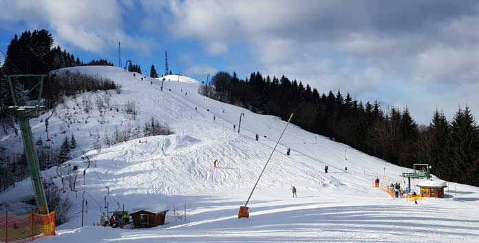 Skigebied Dreiländereck Arnoldstein: klein familieskigebied op het randje van Oostenrijk
