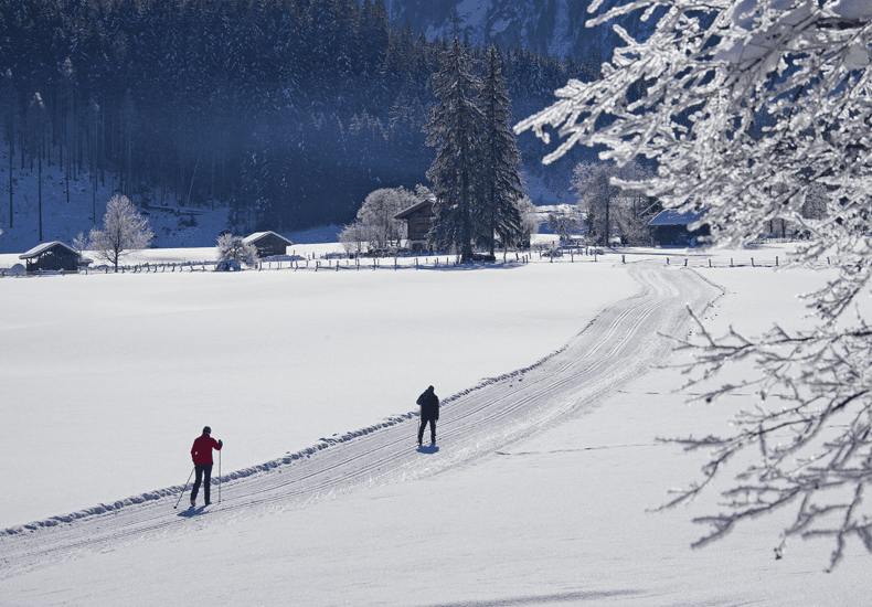 Langlaufers vinden in de Wildkogel-Arena 45 kilometer langlaufloipen. © Wildkogel-Arena Neukirchen & Bramberg